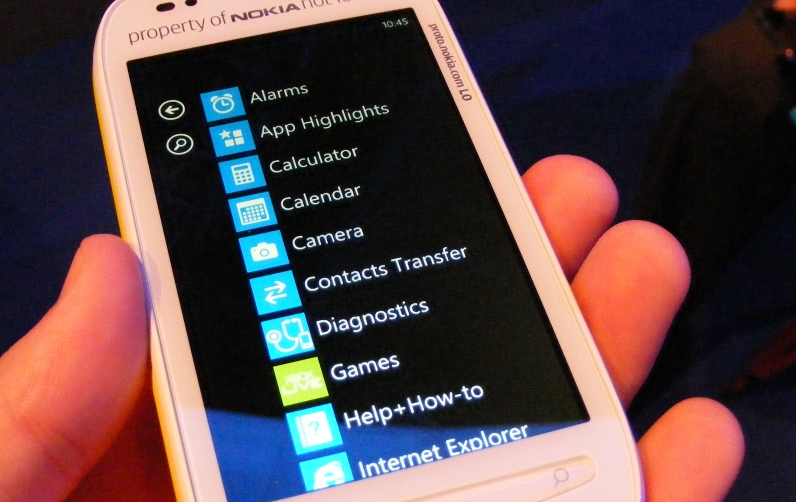 Nokia: Windows Phone Apollo coming in mid-2012