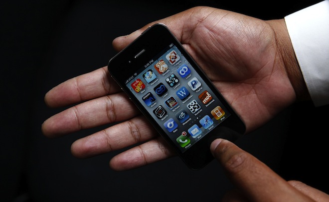 How To: Use Siri to search for apps on the App Store