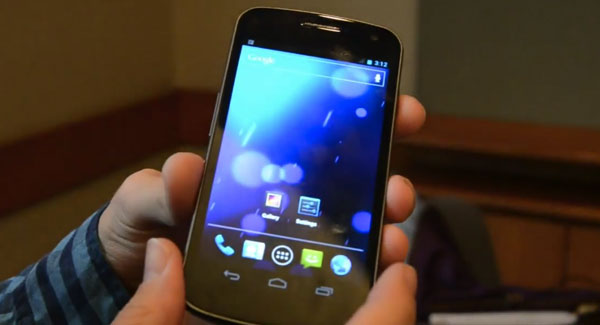 Can Android’s new ‘Face Unlock’ feature be hacked using a photo? Google says no.