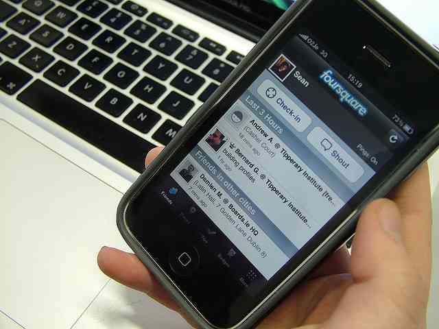 Are you a regular? Automate your foursquare check-ins with Auto4Sq
