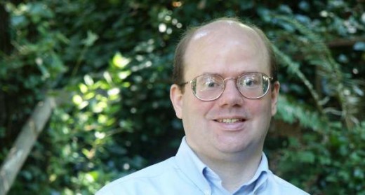 LS LS1 520x279 Larry Sanger on co founding Wikipedia and how online education could change the world