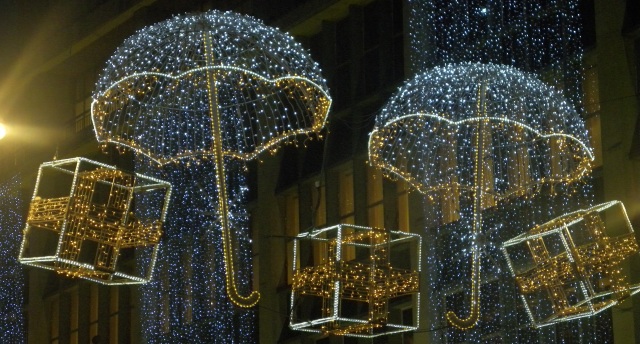 Study suggests London’s Oxford Street retailers are gearing up for an eChristmas