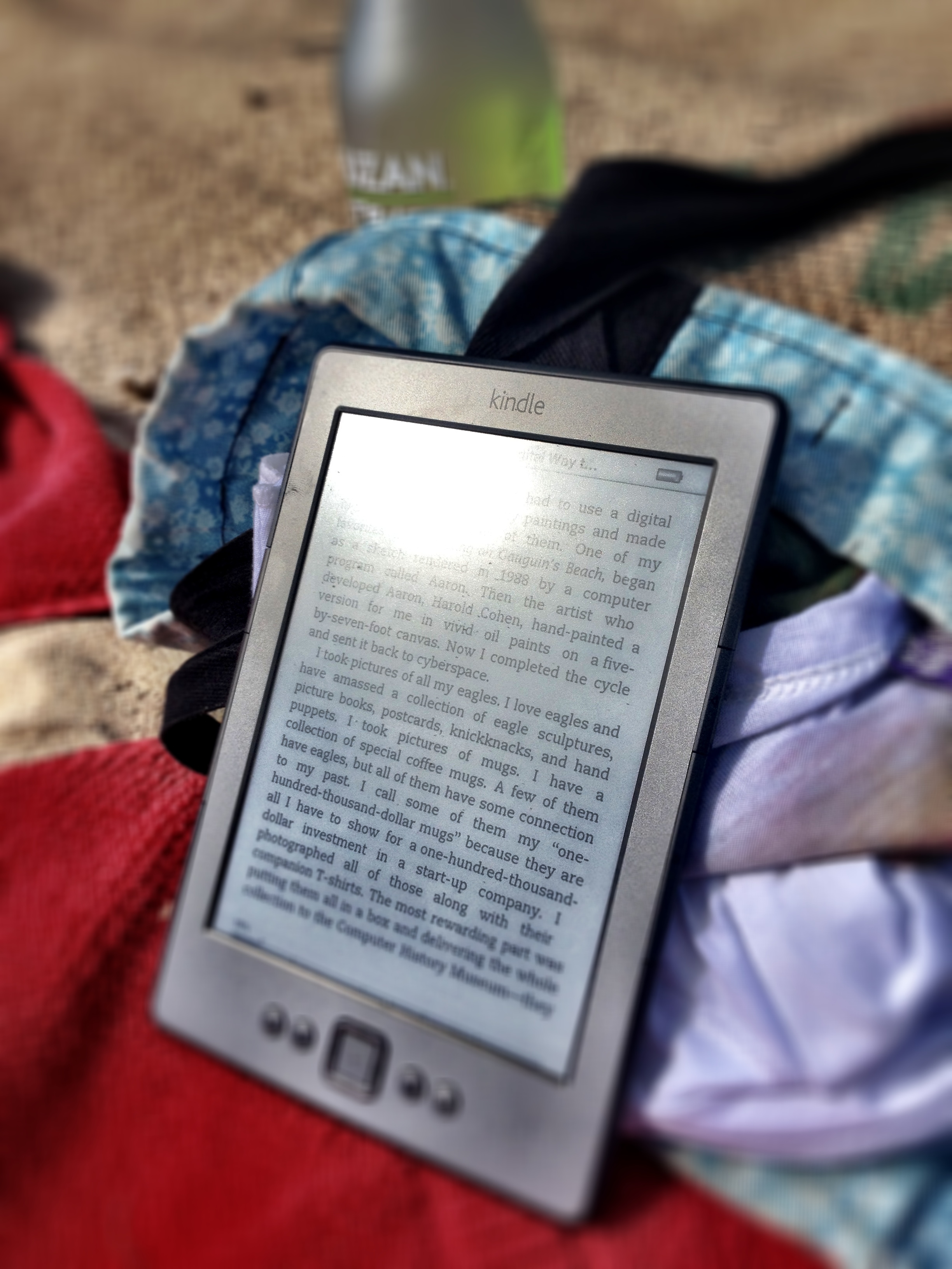 TNW Review: Amazon’s newest Kindle, so small and only $79