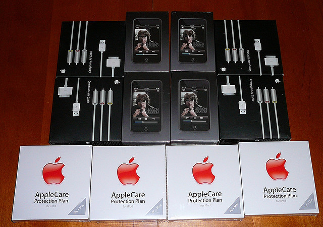 Apple fined $1.2m by Italian antitrust authority over misleading product warranties