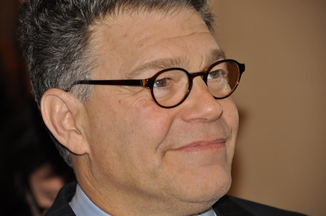 U.S. Senator Al Franken calls on Carrier IQ to explain itself thoroughly