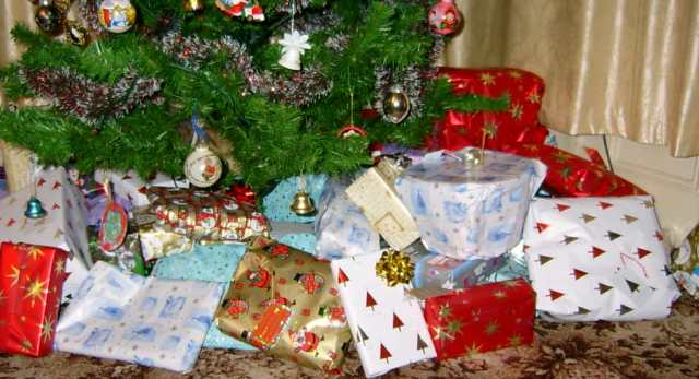 Tweets for Toys: Agency ditches Secret Santa to do social good this Christmas