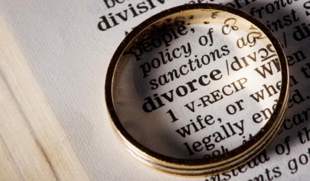 Digital divorce: Facebook is cited in a third of UK marriage breakups