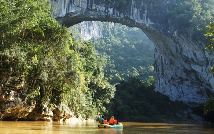 Meet the Fairy Bridge, a nearly unknown 400 foot natural arch in China