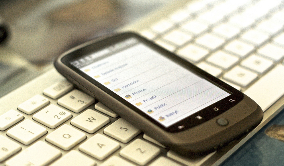 Android Market hits 10B apps downloaded, now at 53 apps per device, 10c app sale to celebrate