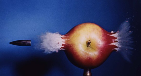 MIT’s new camera captures light in slow motion at one TRILLION exposures per second