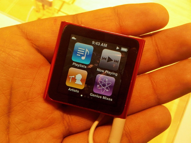 Apple Stores will promote (RED) products on World AIDS Day