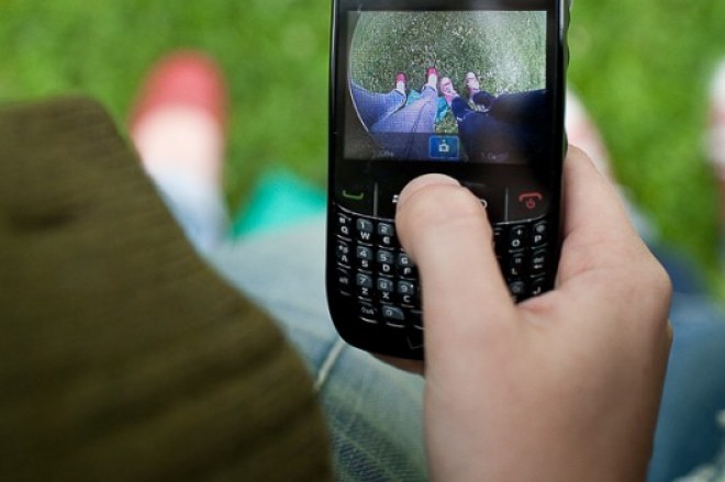 Silent camera apps blamed for increased voyeurism in Japan