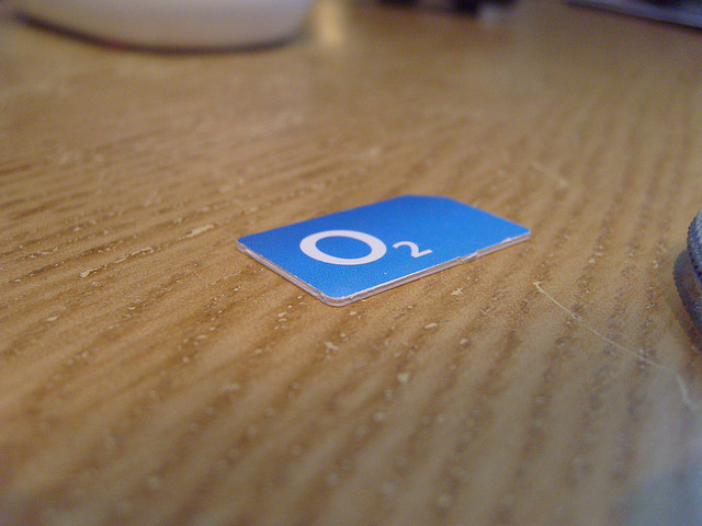 UK mobile operator O2 sends your phone number to every website you visit