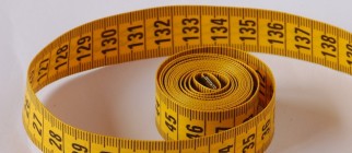 Plastic_tape_measure