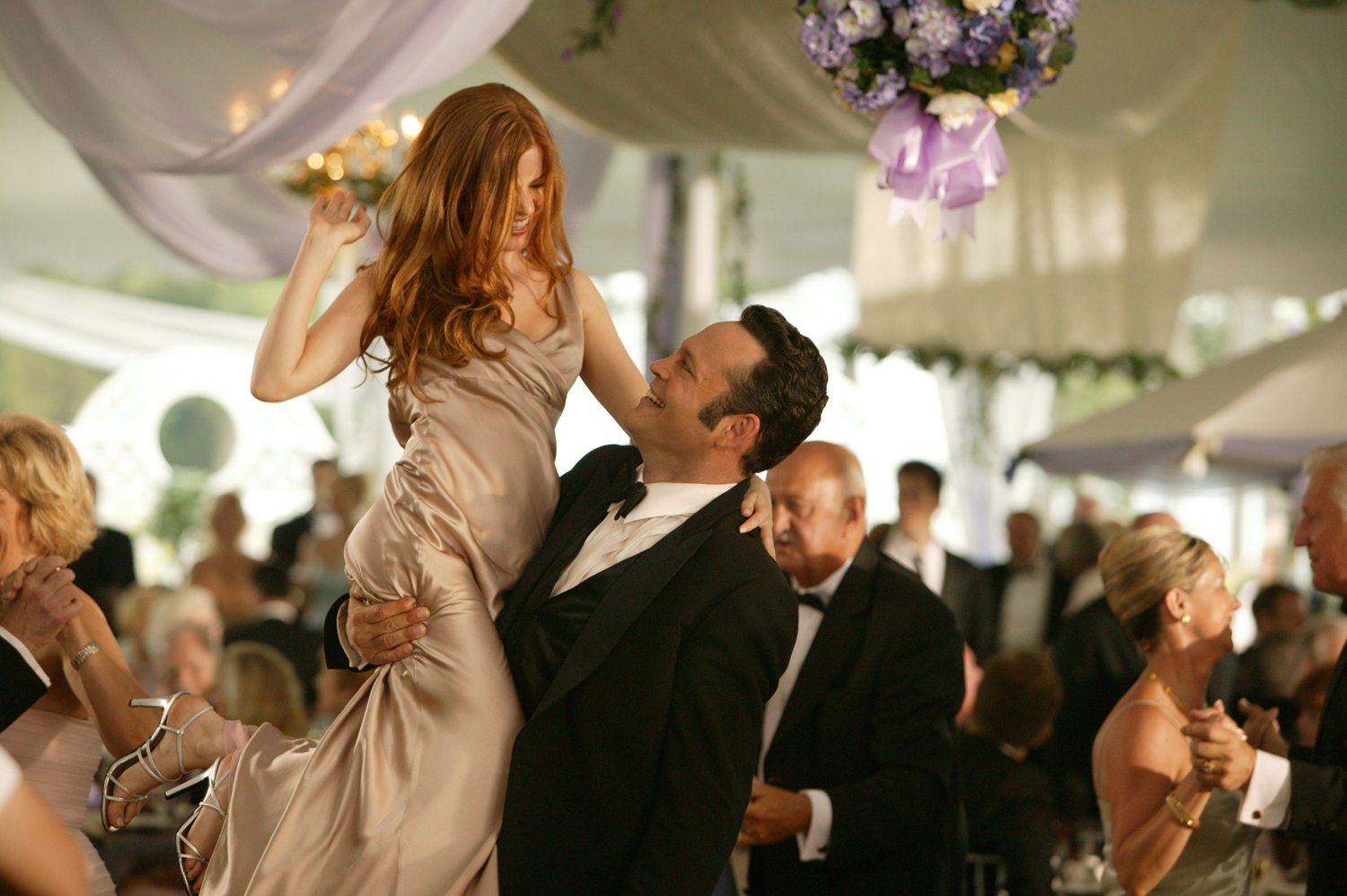 Free booze and a one night stand? Now there’s an app for wedding crashing