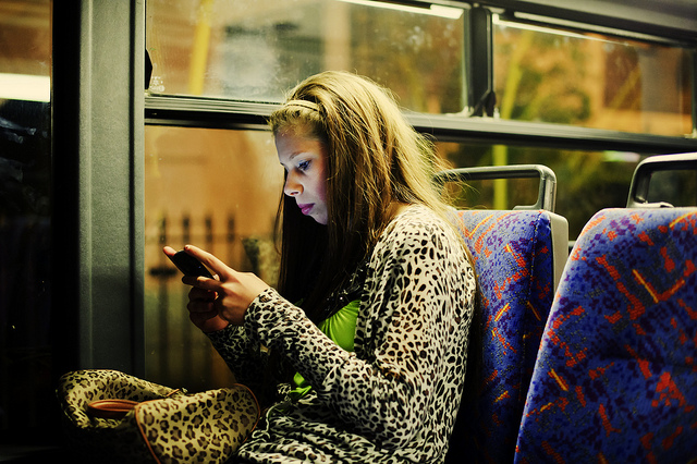 It’s a mobile world: Android projected to eclipse ‘PC’ sales in 2012, iOS in 2013