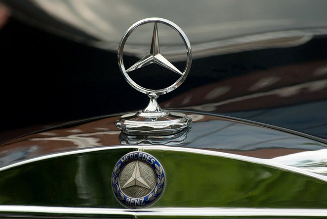 10 Mercedes, a Harley, 108-inch TVs among the items seized from Megaupload