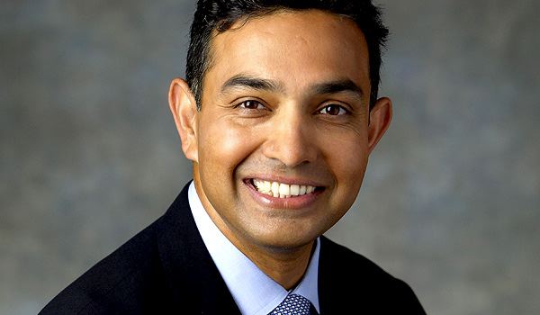Google to appoint Dennis Woodside as Motorola Mobility CEO, replacing Sanjay Jha