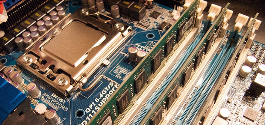 Want to code a Windows 8 app? These tools will get you started