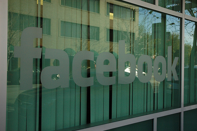 Facebook partners with Bango, looks to mobile payments and operator billing