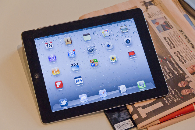Shanghai court rejects iPad ban, gives Apple some respite in trademark fight