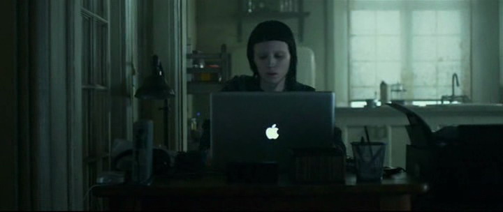 In 2011, Apple products appeared in over 40% of No.1 US Box Office films