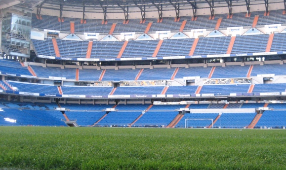 Bantr brings its soccer social network to The Daily Telegraphâs Fantasy Football