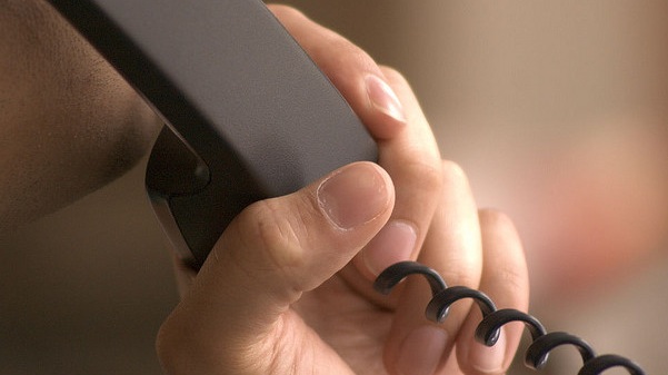 Google Voice update for Android brings Ice Cream Sandwich looks, offline SMS