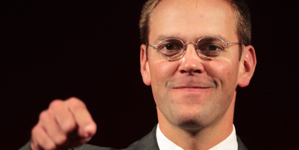 James Murdoch has ârelinquished his positionâ as executive chairman of News International