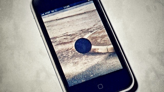 Edit App is a visual reader for browsing news & publishing stories right to your blog