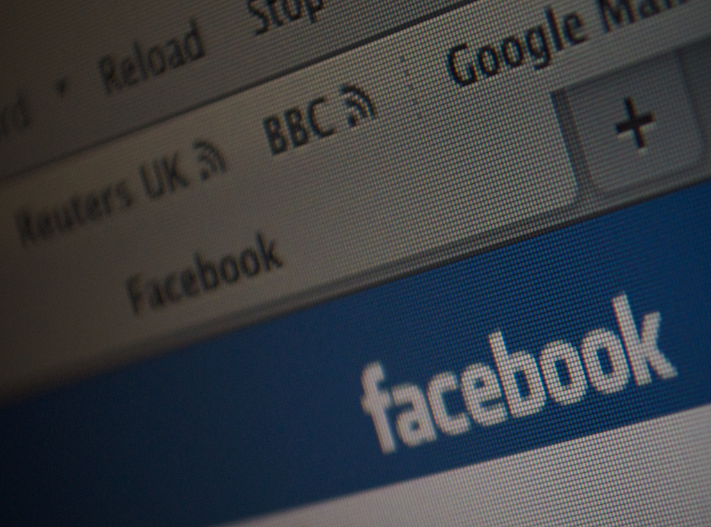 Thailand threatens to jail Internet users for posting or ‘liking’ political rumors on Facebook ...