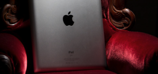 Apple is rushing to finalize apps for onstage iPad 3 demos and commercials