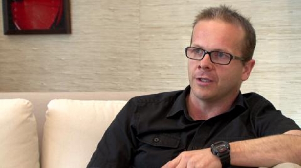 Apple grabs another gaming executive with appointment of Xbox Live marketing chief
