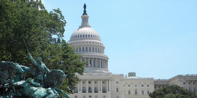 Congress wants to know what cellphone companies are doing to prevent handset theft