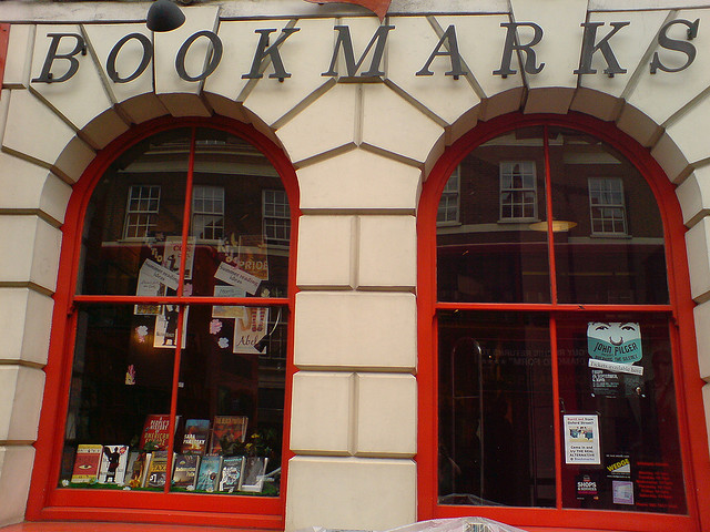 Stashmarks stores your Google Chrome bookmarks, makes them completely searchable