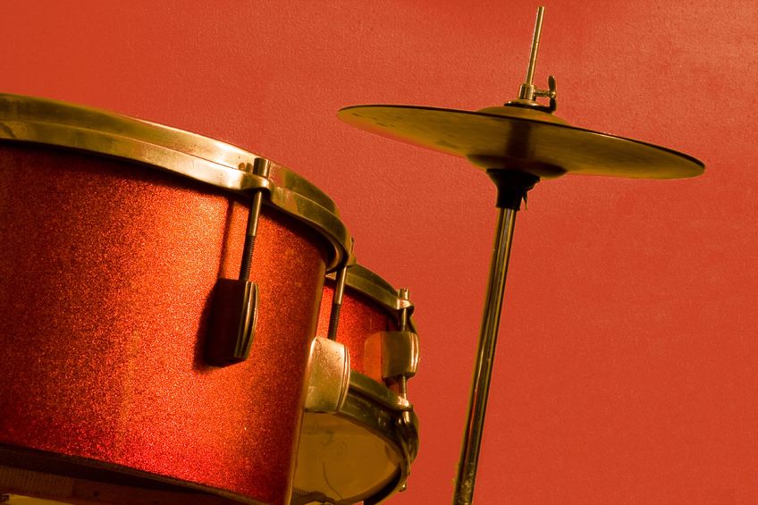 Apple releases free updates for iWork, iMovie and GarageBand for iPad, pricing remains the same