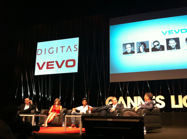 VEVO will soon *only* be offering account registration through Facebook