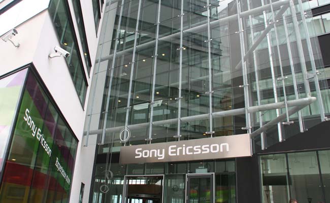 Want to own a Sony Ericsson prototype running Windows Phone? Now you can (via eBay)