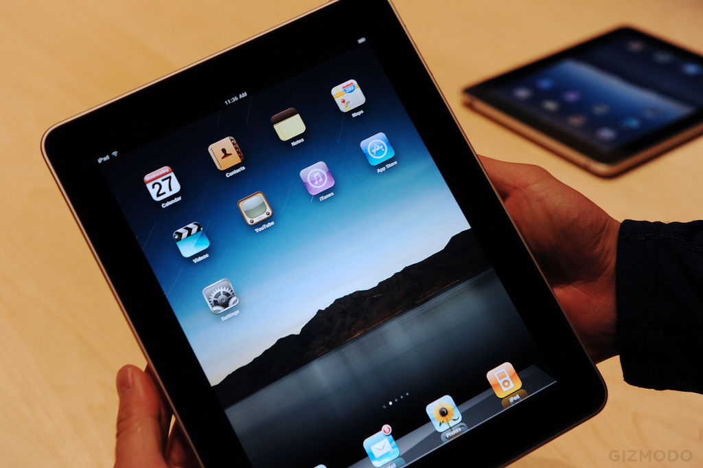 Following Australia, New Zealand watchdogs scrutinize Apple’s iPad 4G advertising