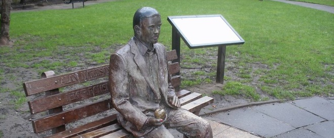 A petition to put computing legend Alan Turing on British banknotes hits 10,000 signatures
