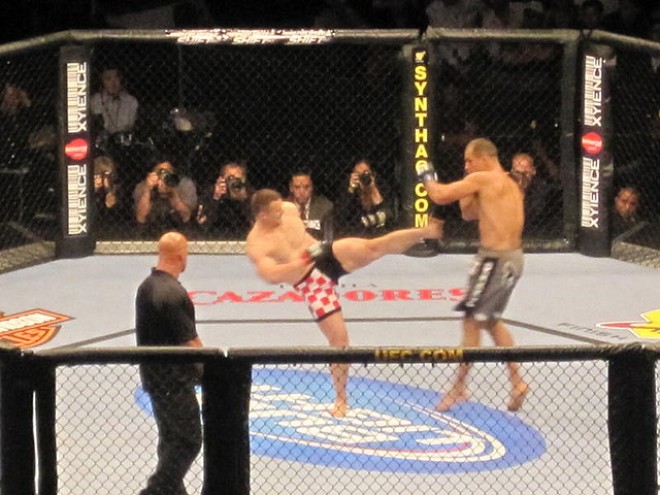 Smackdown: UFC plans to drag individual ‘streaming pirates’ to court for copyright violation ...
