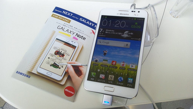 Samsung finally shows off the Galaxy Note’s Draw Something capabilities, we wonder what took it ...