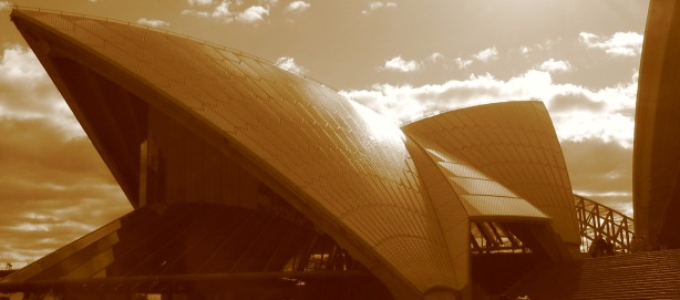 Google Maps now lets you ‘visit’ famous landmarks with photo tours…using YOUR images ...