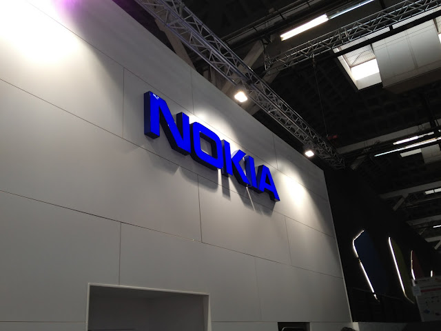 Nokia jumps the gun, unveils its first NFC Windows Phone handset: The Lumia 610 NFC