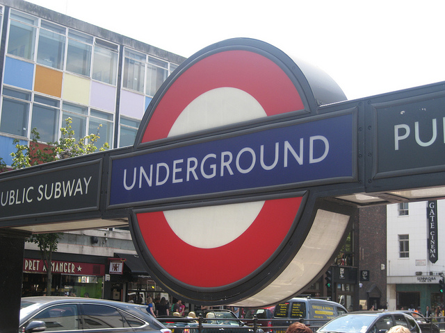 Contactless payment rollout on London Underground delayed until 2013