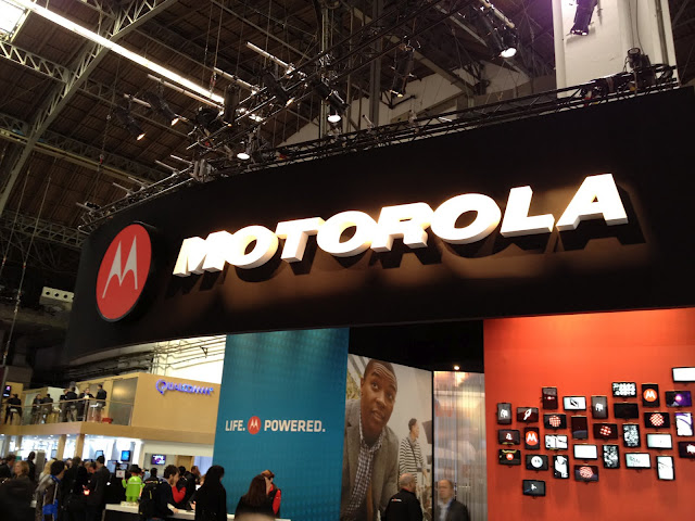 Google closes Motorola Mobility purchase; Sanjay Jha out, Dennis Woodside in as CEO