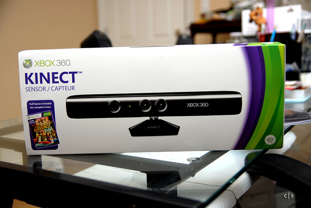 Amazon’s Instant Video service is now available on the Xbox 360