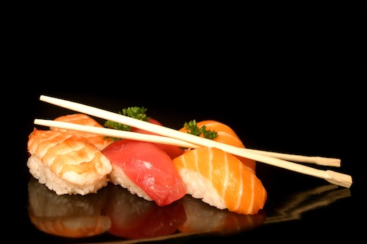 Social Notes: Food ordering firm Eat24 builds on Yelp reviews with dish ratings