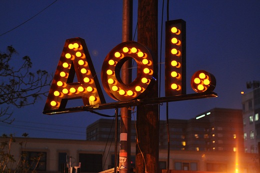 AOL initiates âDutch auctionâ tender offer to repurchase $400m worth of shares