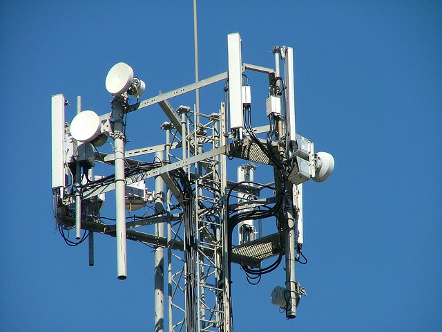 UK 4G spectrum auction process to begin late 2012, bidding to start early 2013